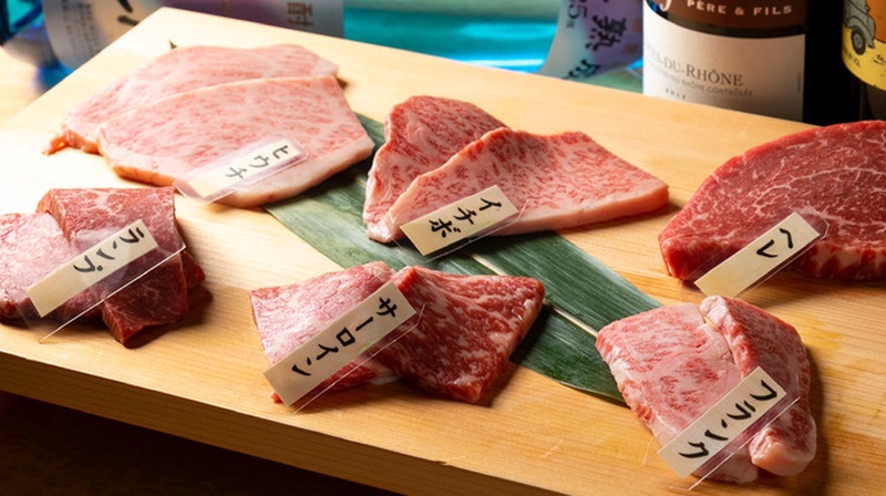 焼肉 錦へんこつ