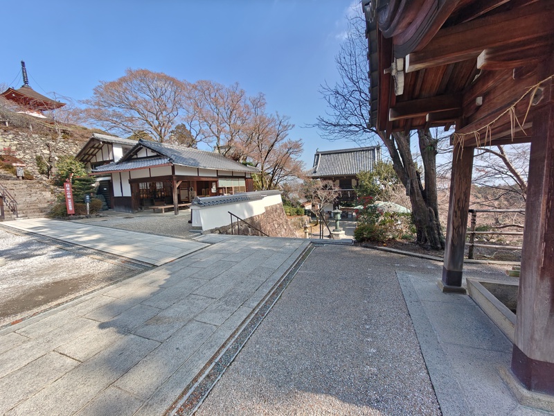 大槻芳次瓦店の写真